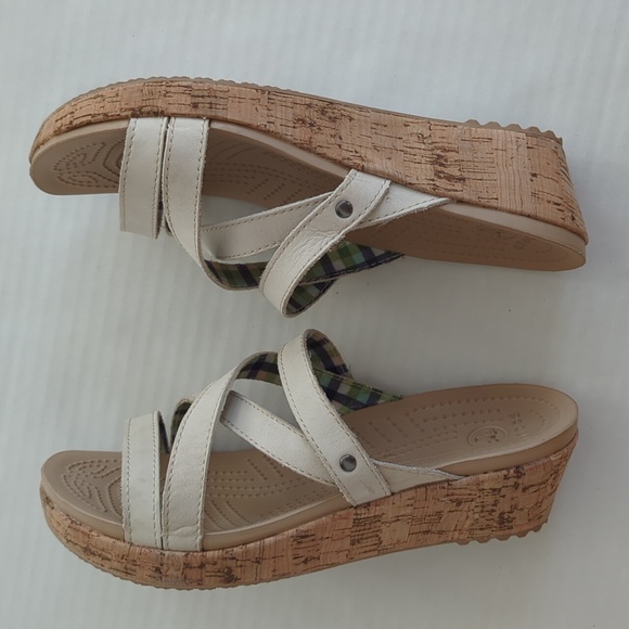 Crocs Open Toe Cork Wedge Strappy Slide Sandal 8 Creamy Beige Tan - Picture 3 of 16